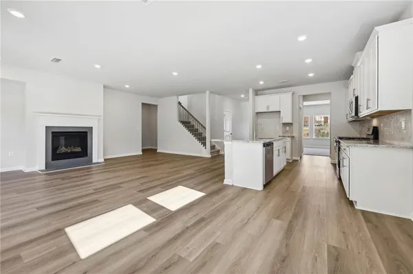 $519,990 | 193 Soseby Lk Lane, Grayson, GA 30017