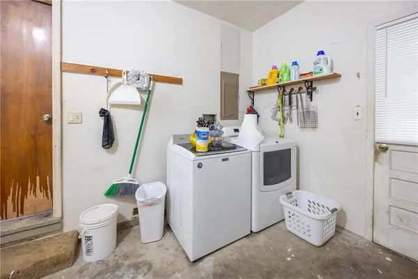 $299,900 | 816 East Lincoln Street, Clinton, MO 64735