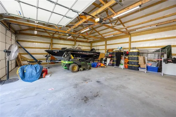 $299,900 | 816 East Lincoln Street, Clinton, MO 64735