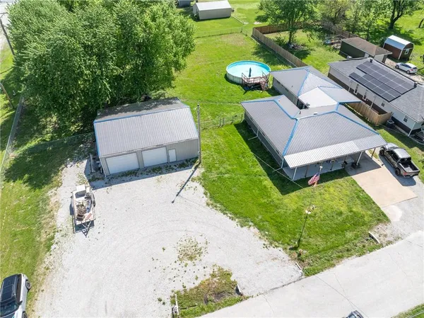 $299,900 | 816 East Lincoln Street, Clinton, MO 64735