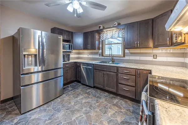 $299,900 | 816 East Lincoln Street, Clinton, MO 64735