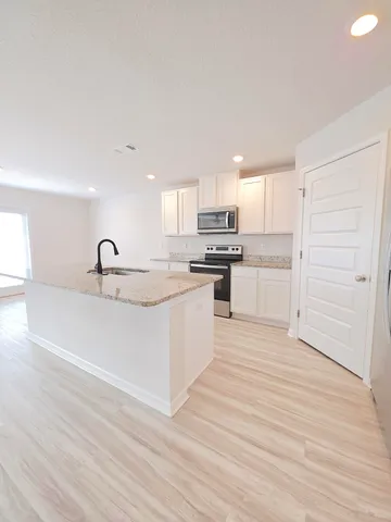 $390,000 | 805 Otto Loop, Crestview, FL 32539