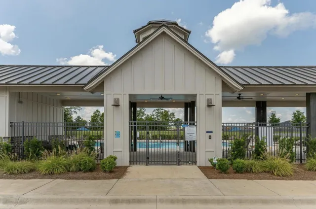 $390,000 | 805 Otto Loop, Crestview, FL 32539