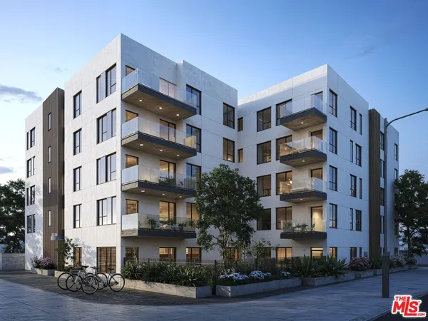$3,000,000 | 3323 Darwin Avenue, Los Angeles, CA 90031