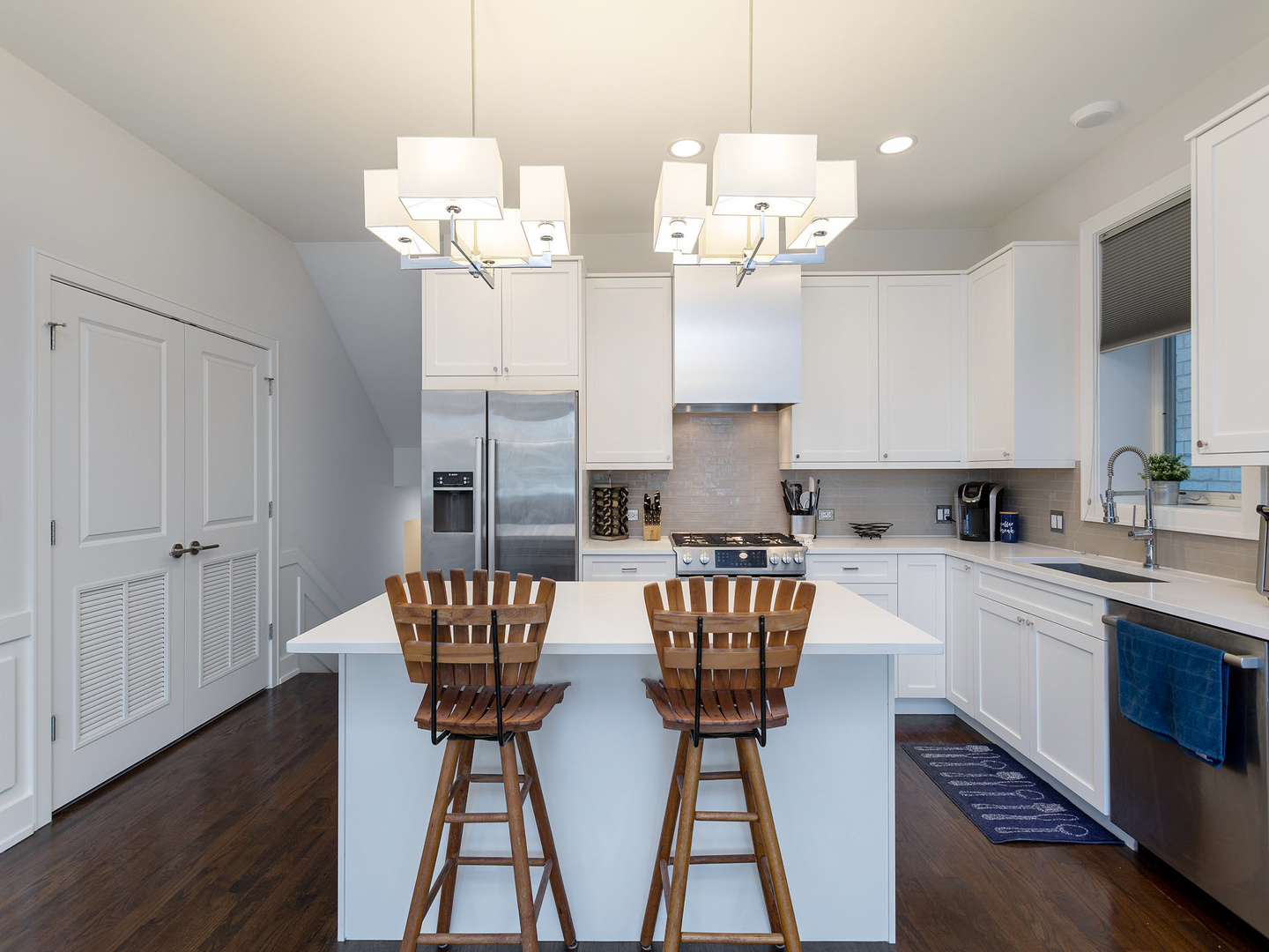 2441 West Irving Park Road, Unit 2W Chicago, IL 60618 - Photo 7 of 17