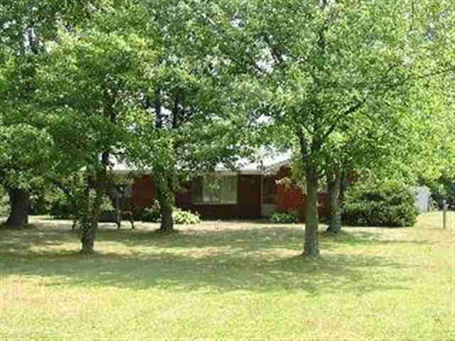 8710 Secor Road Lambertville, MI 48144 - Photo 1 of 7 541402.JPG