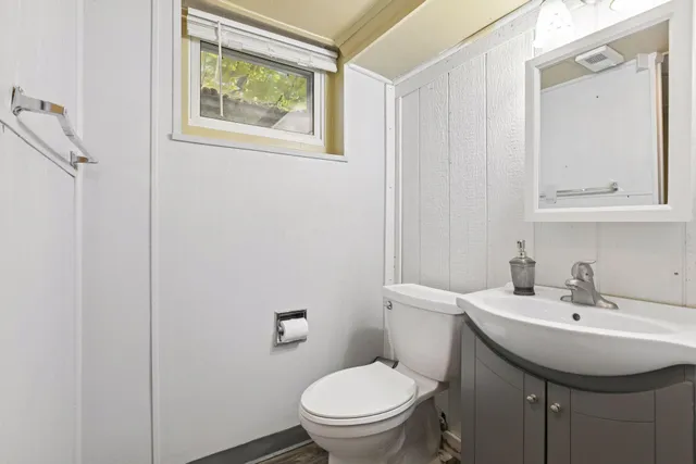 $389,900 | 1410 Hillsboro Avenue South, St. Louis Park, MN 55426