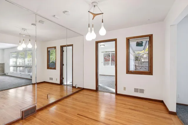 $389,900 | 1410 Hillsboro Avenue South, St. Louis Park, MN 55426