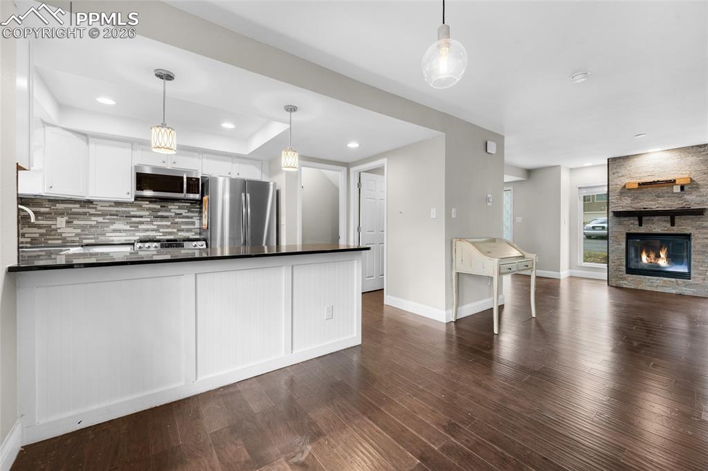 673 Shooks Lane Colorado Springs, CO 80903 - Photo 11 of 35