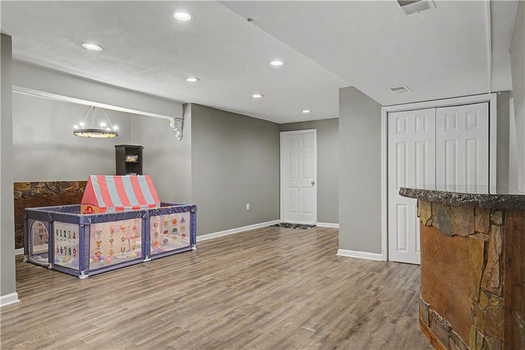 7228 Widmer Road Shawnee, KS 66216 - Photo 32 of 46