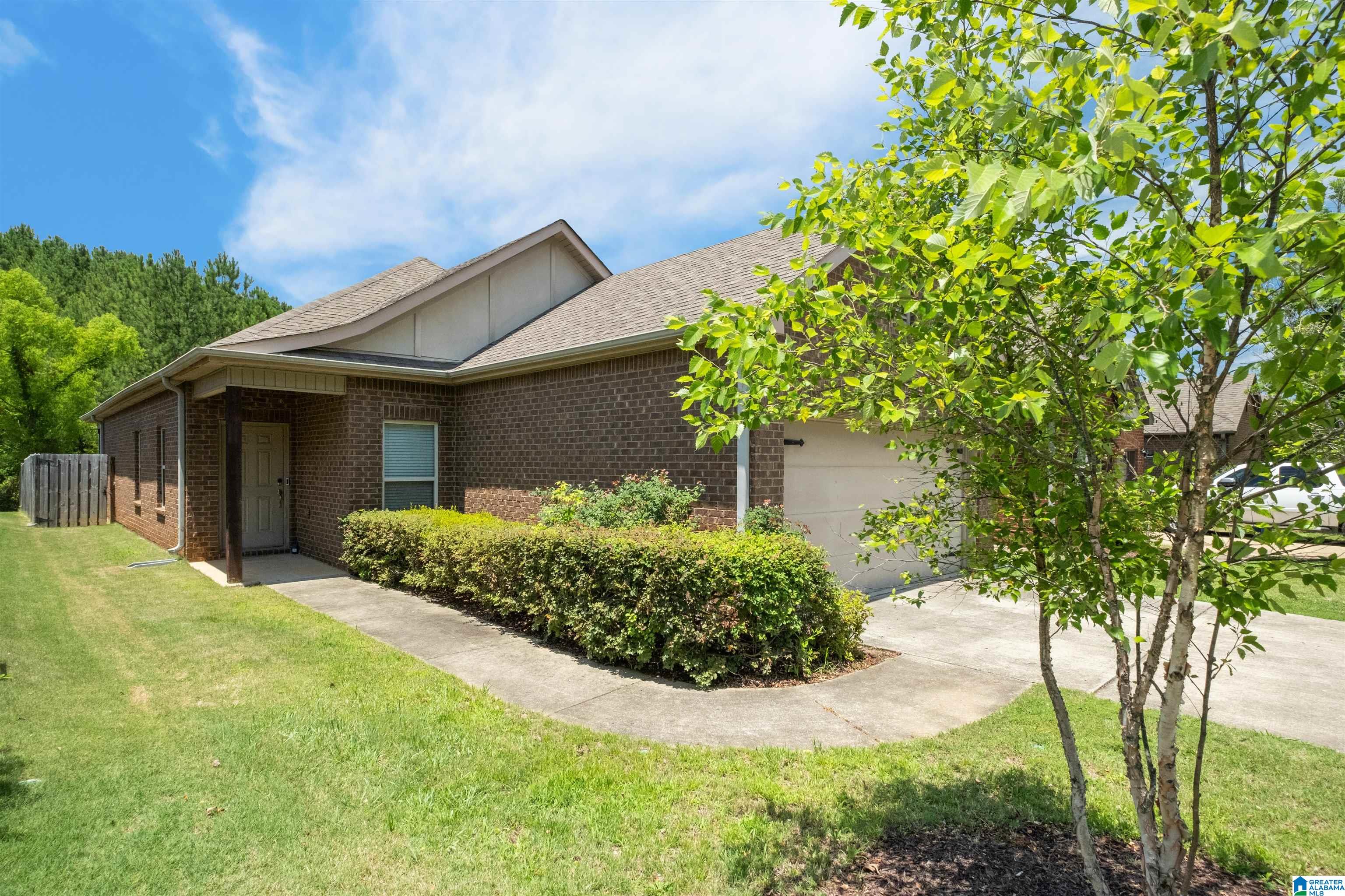 5653 Park Side Road Birmingham, AL 35244 - Photo 5 of 33