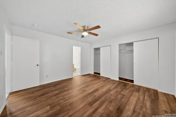 $1,345 | 7272 Hardesty, San Antonio, TX 78250