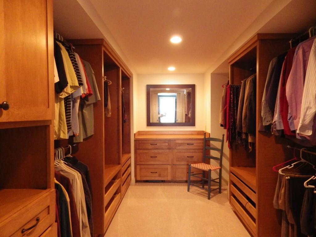 20 Spaulding Point Road Belgrade, ME 04917 - Photo 11 of 32 Unique walkin closet in the master...