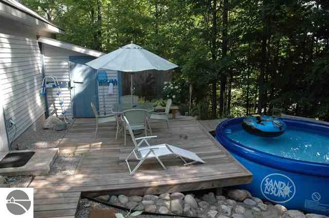 2427 East Potter Road Traverse City, MI 49696 - Photo 13 of 15 1704501-12.JPG