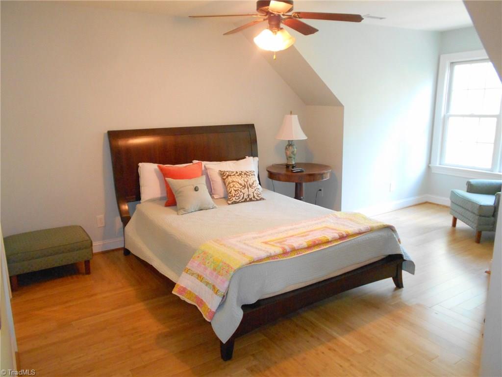 5044 Bennington Way High Point, NC 27262 - Photo 23 of 28 Bedroom four