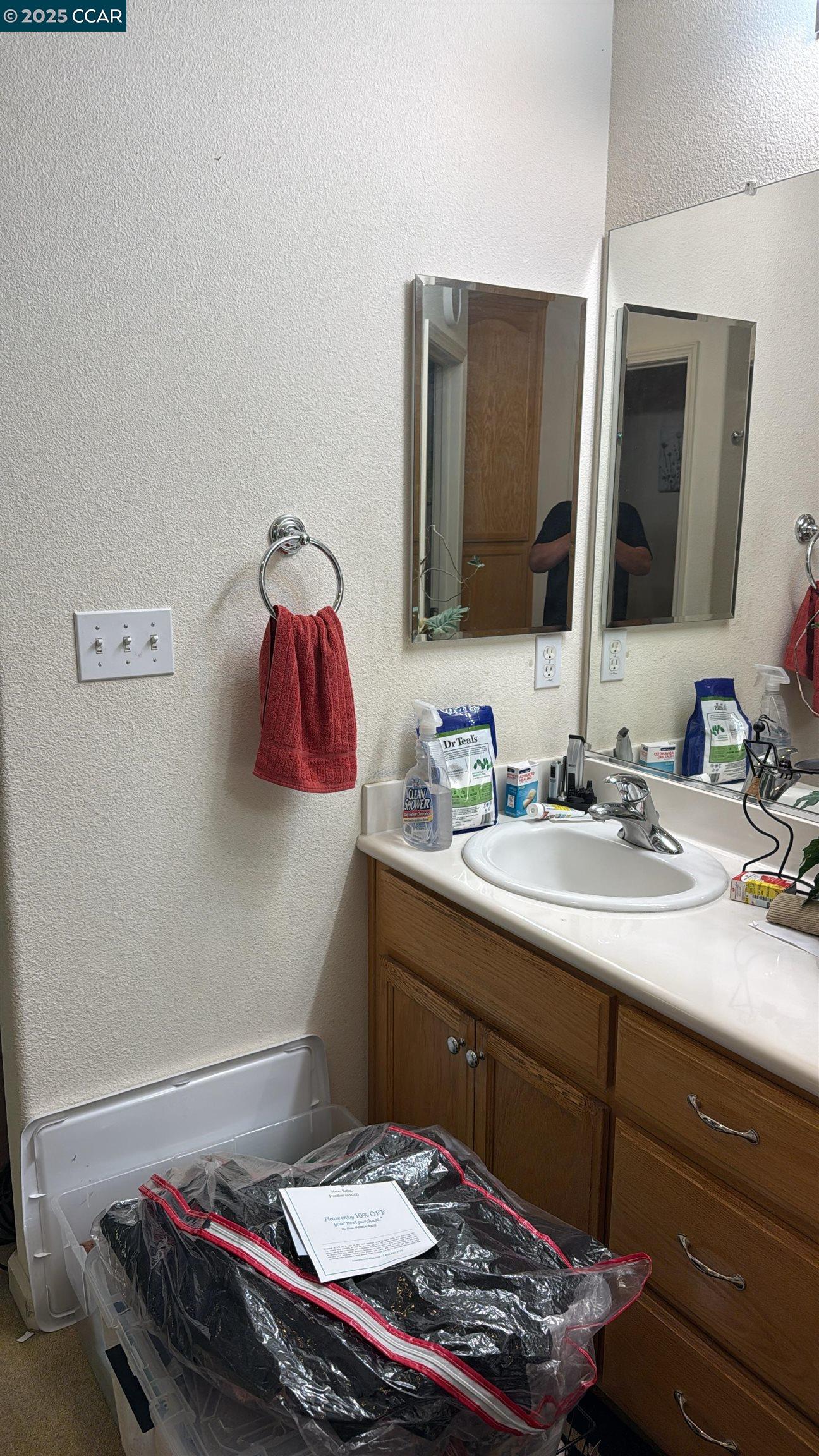 307 Crystal Downs Drive Rio Vista, CA 94571 - Photo 21 of 38 a bathroom with a sink and a mirror