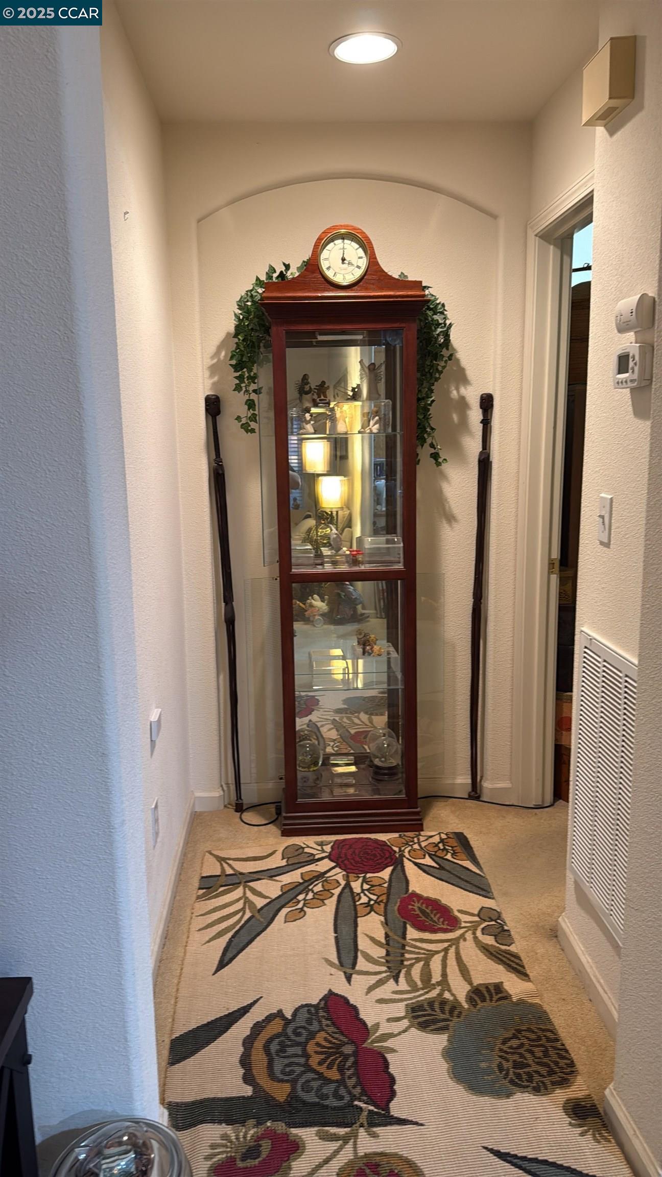 307 Crystal Downs Drive Rio Vista, CA 94571 - Photo 23 of 38 a living room with a bed and a mirror