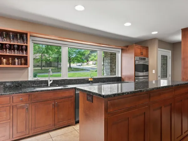 $550,000 | 910 River Oaks Drive, Austin, TX 78753