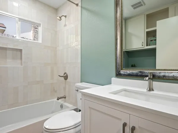 $550,000 | 910 River Oaks Drive, Austin, TX 78753