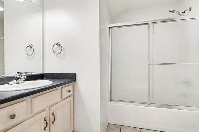 $629,900 | 437 Edgewater Court, Coldwater, MI 49036