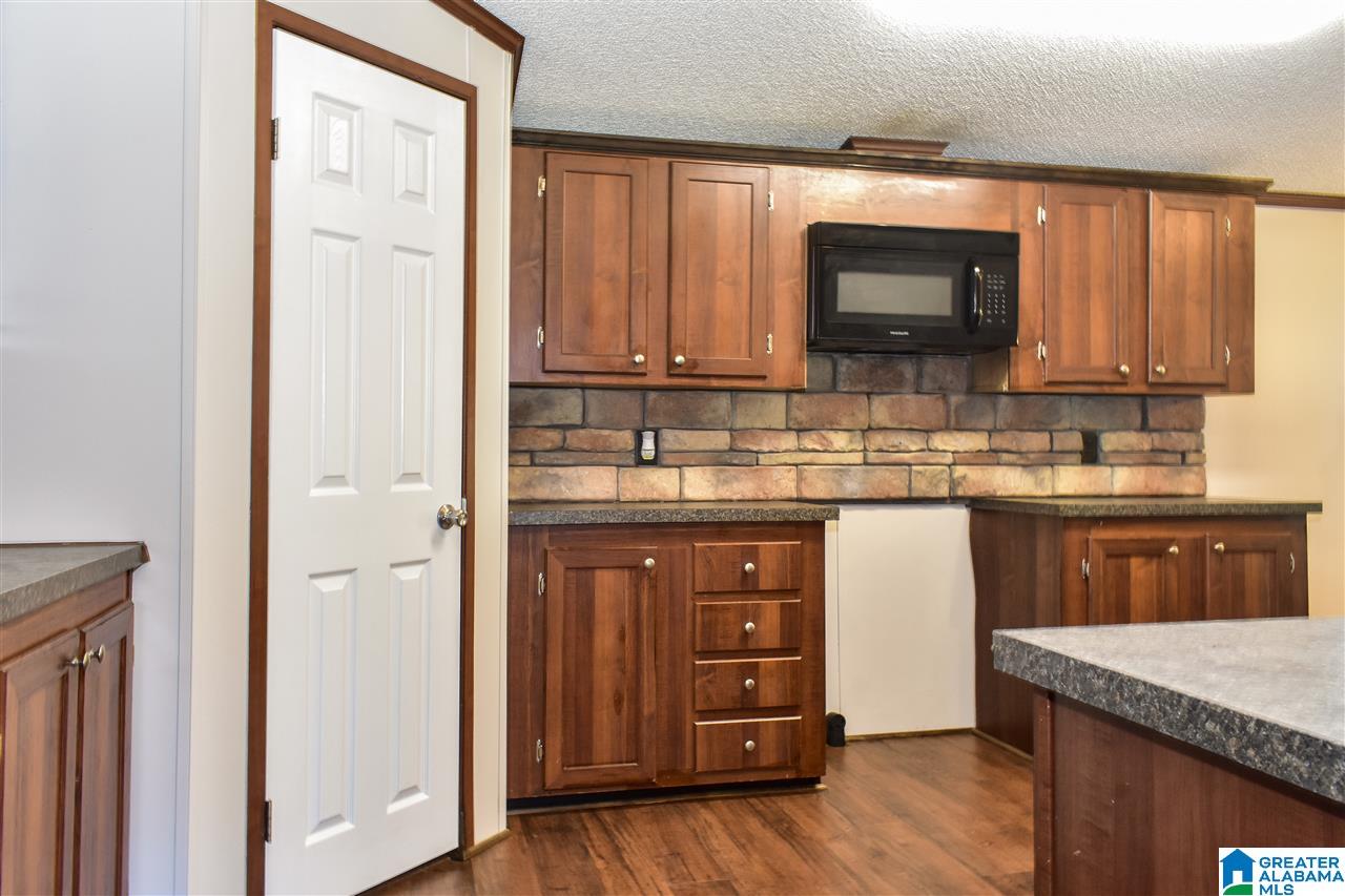 4510 Lawson Gap Road Boaz, AL 35956 - Photo 7 of 28