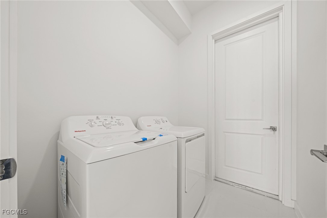 447 Redwing Street Lehigh Acres, FL 33974 - Photo 16 of 21