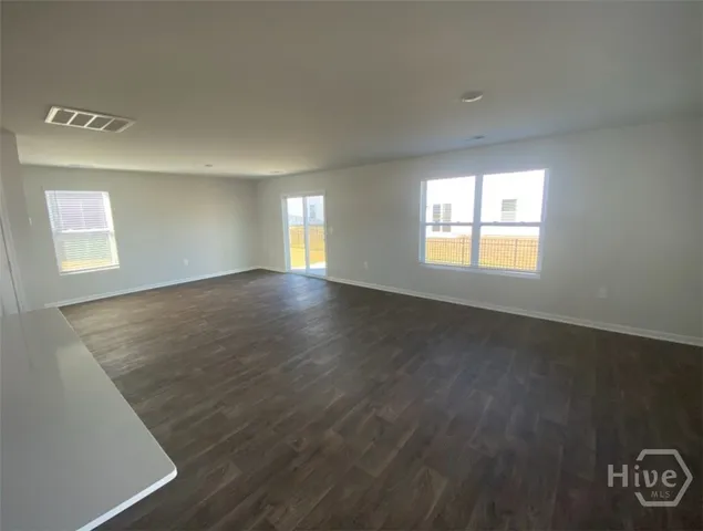 $2,200 | 405 Sea Breeze Drive, St. Simons Island, GA 31522