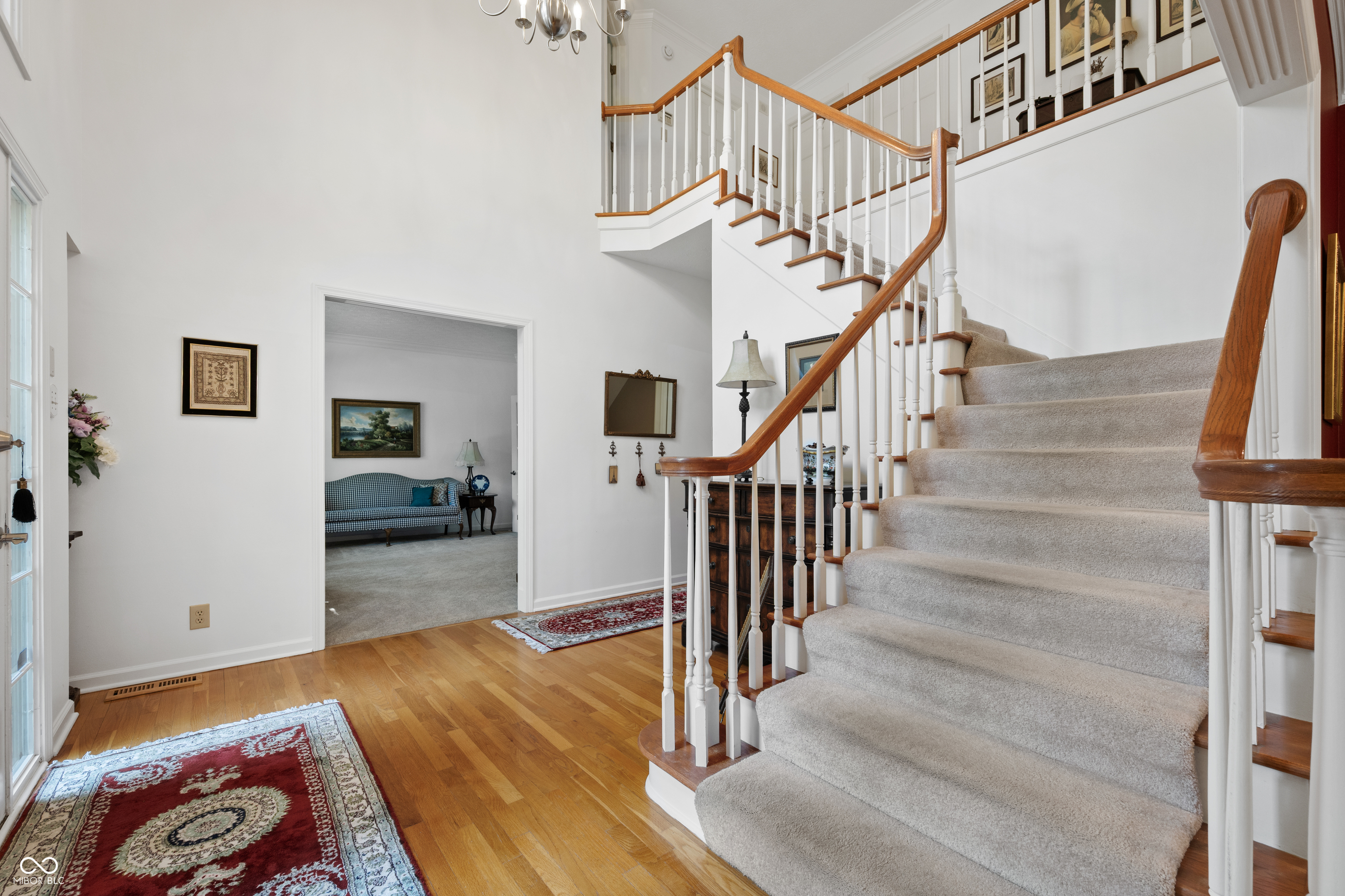 9838 Gulfstream Court Fishers, IN 46037 - Photo 9 of 47
