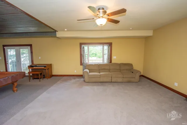 $329,900 | 9105 East Jackson Street, Selma, IN 47383