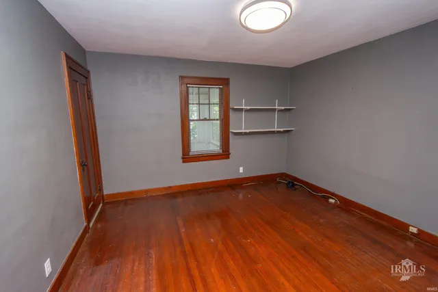 $329,900 | 9105 East Jackson Street, Selma, IN 47383