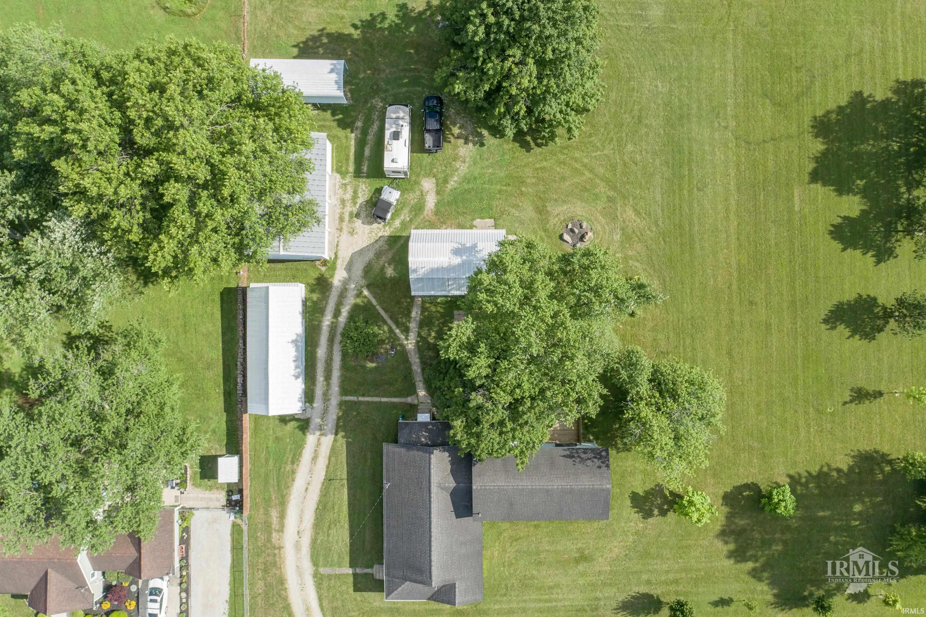 9105 East Jackson Street Selma, IN 47383 - Photo 9 of 36