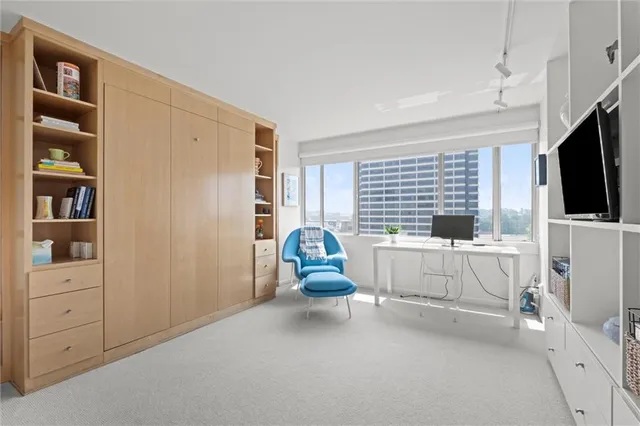 $699,000 | 2510 Grand Boulevard, Unit 170203, Kansas City, MO 64108