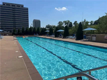 $699,000 | 2510 Grand Boulevard, Unit 170203, Kansas City, MO 64108