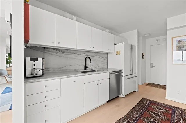 $699,000 | 2510 Grand Boulevard, Unit 170203, Kansas City, MO 64108