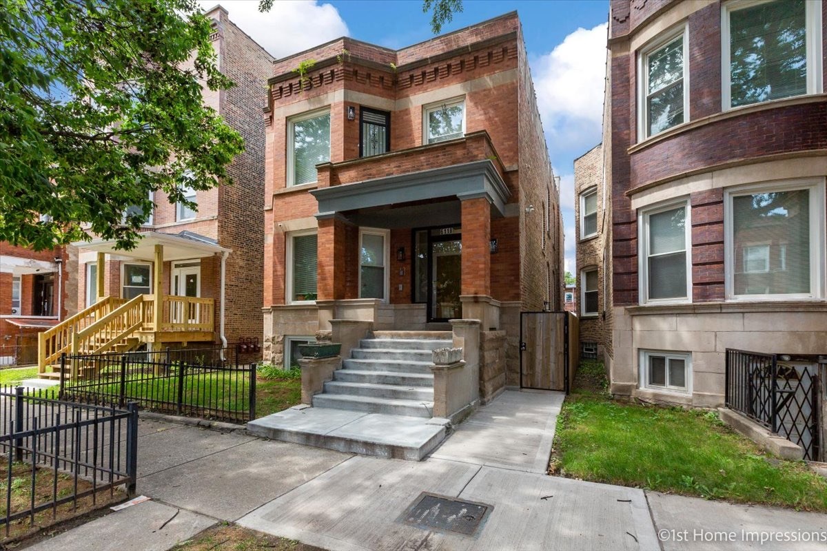 6118 South Champlain Avenue, Unit 3, Chicago, IL 60637 Compass