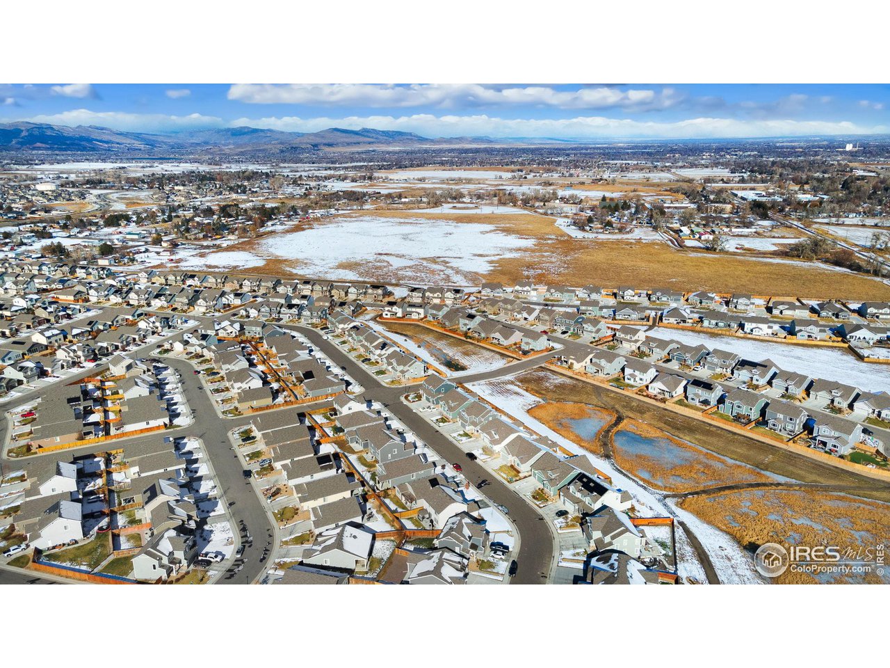 531 Ranchhand Drive Berthoud, CO 80513 - Photo 26 of 34 a view of city with ocean