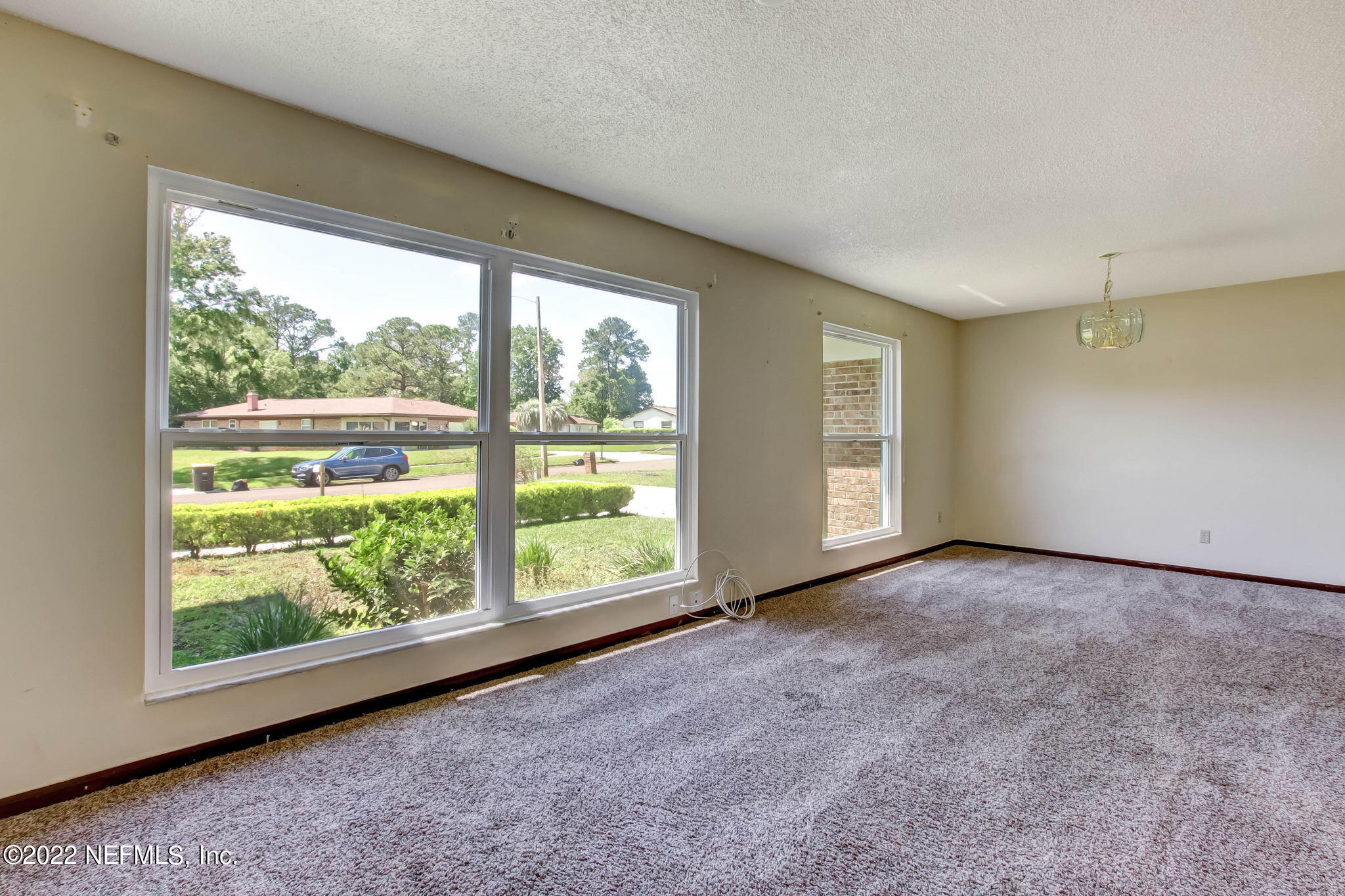 1539 Bloomingdale Road Jacksonville, FL 32221 - Photo 5 of 38 Living Room