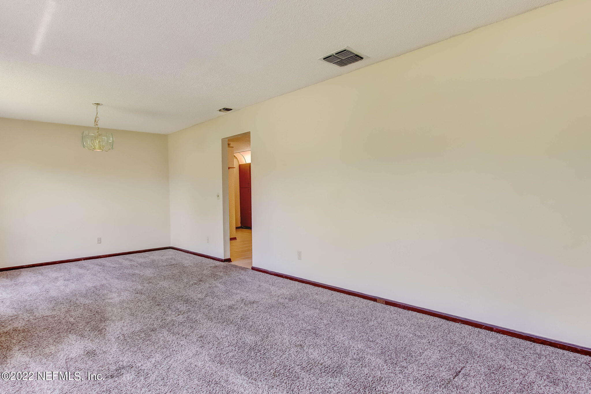 1539 Bloomingdale Road Jacksonville, FL 32221 - Photo 8 of 38 Living Room