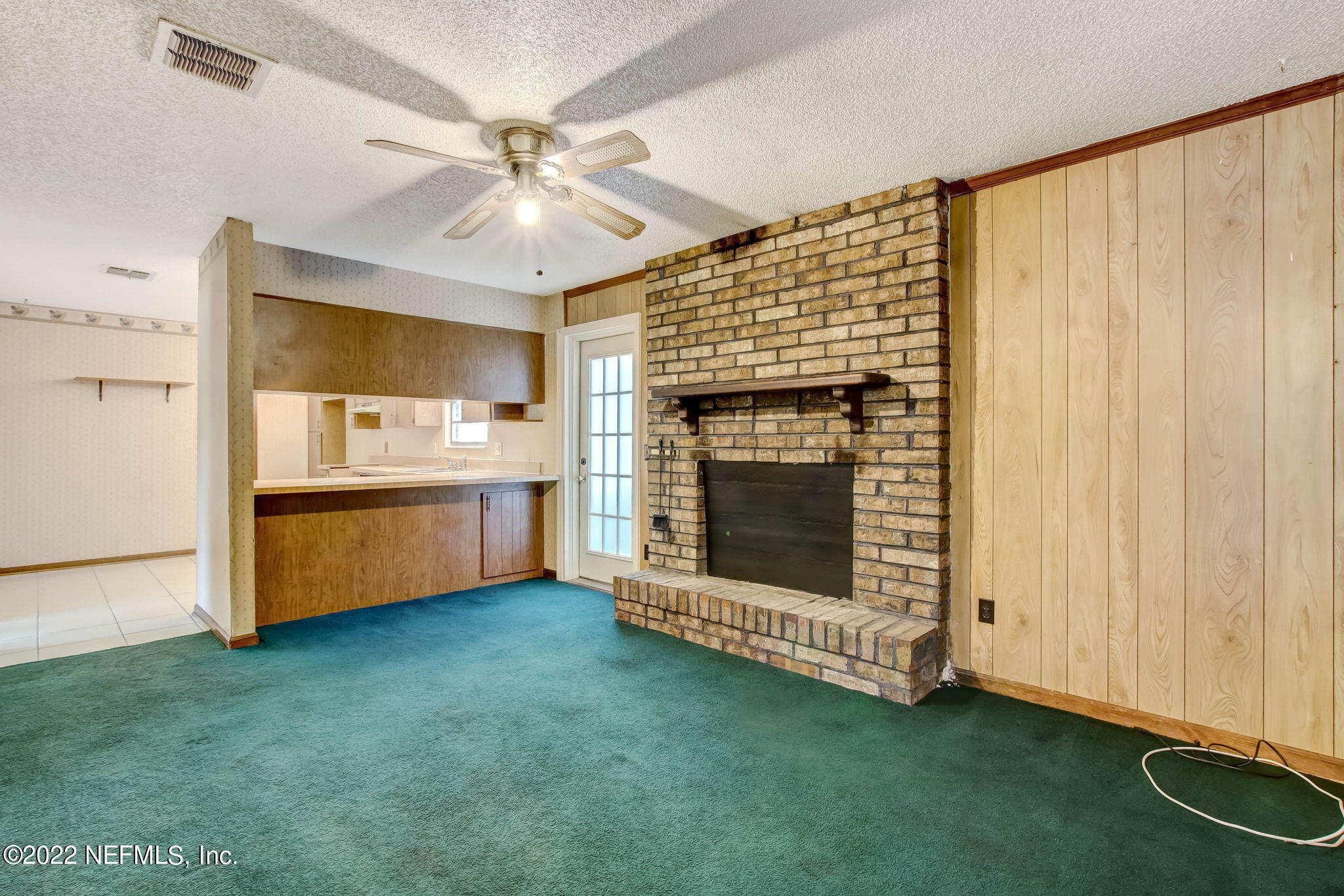 1539 Bloomingdale Road Jacksonville, FL 32221 - Photo 9 of 38 Family Room