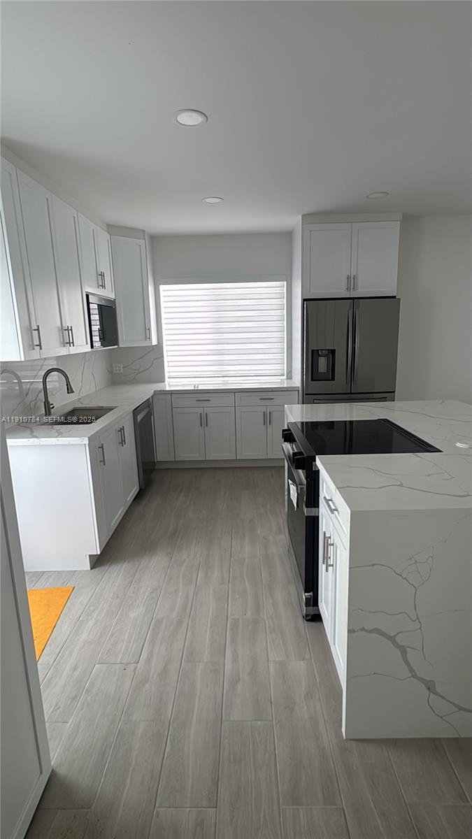 1670 Southwest 11th Terrace, Unit FRONT Miami, FL 33135 - Photo 10 of 23