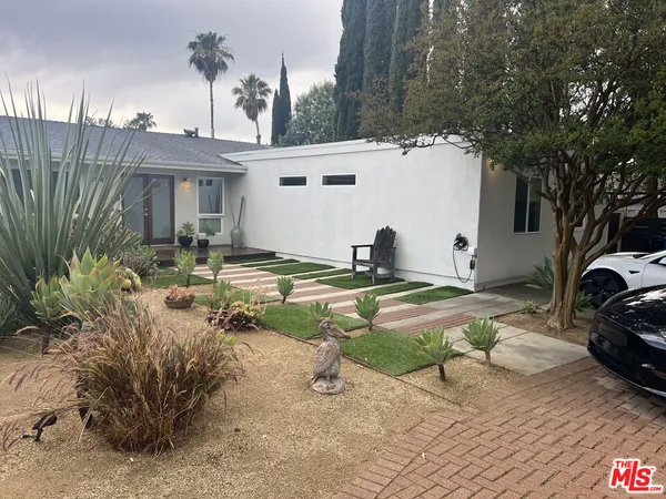 $2,150 | 7040 Semrad Road, West Hills, CA 91307
