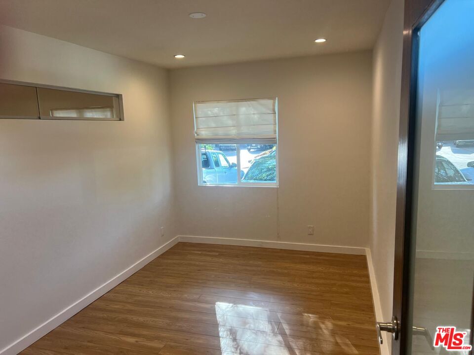 7040 Semrad Road West Hills, CA 91307 - Photo 13 of 17