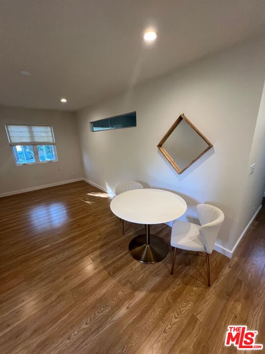 7040 Semrad Road West Hills, CA 91307 - Photo 15 of 17