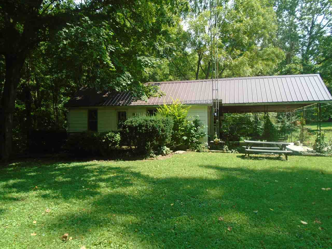 14372 East River Road Shoals, IN 47581 - Photo 2 of 26 Gallery Image 2