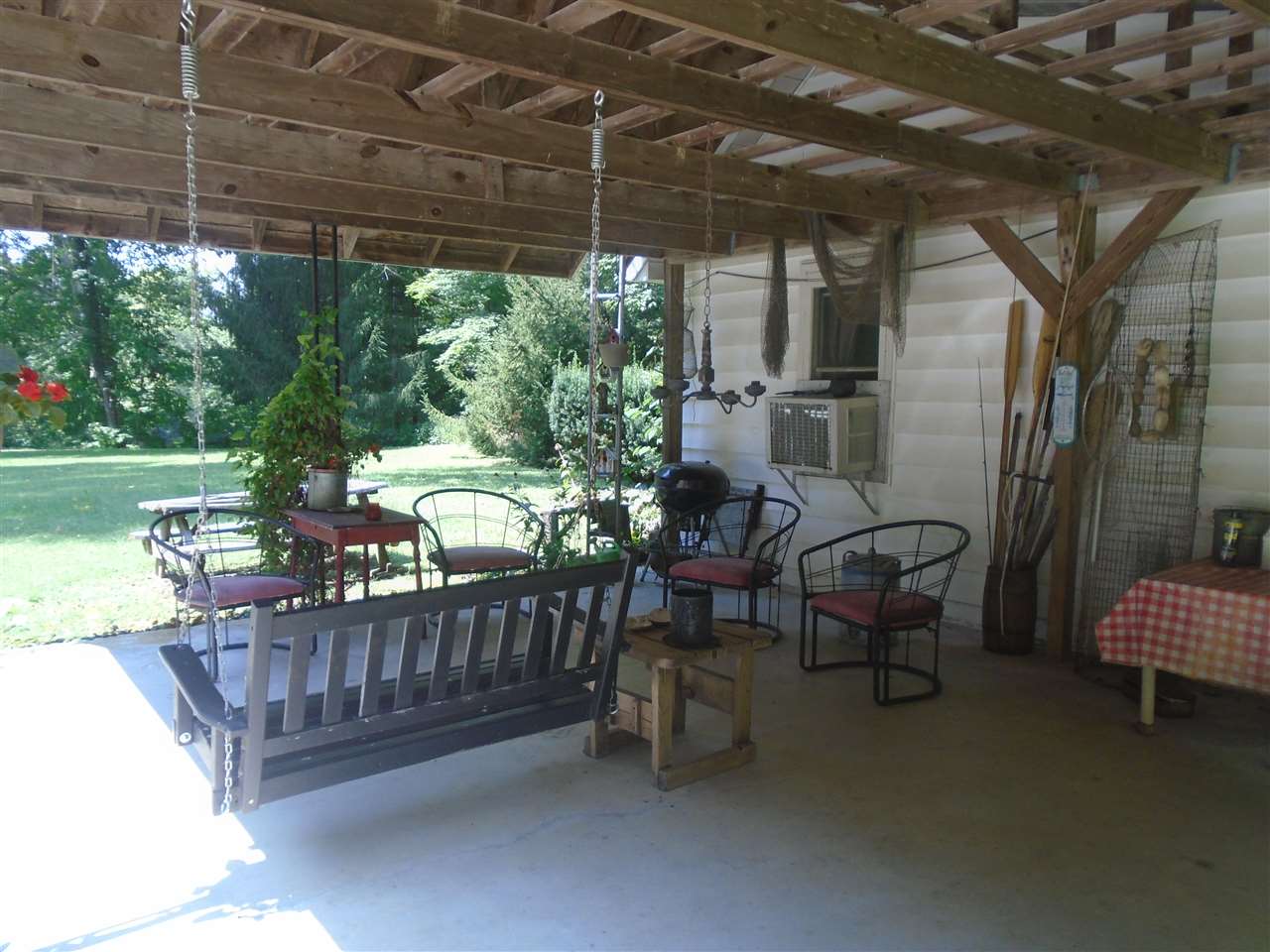 14372 East River Road Shoals, IN 47581 - Photo 16 of 26 Gallery Image 16