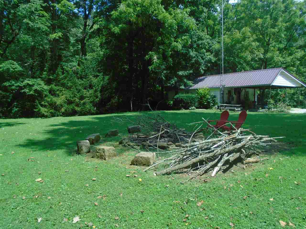 14372 East River Road Shoals, IN 47581 - Photo 17 of 26 Gallery Image 17