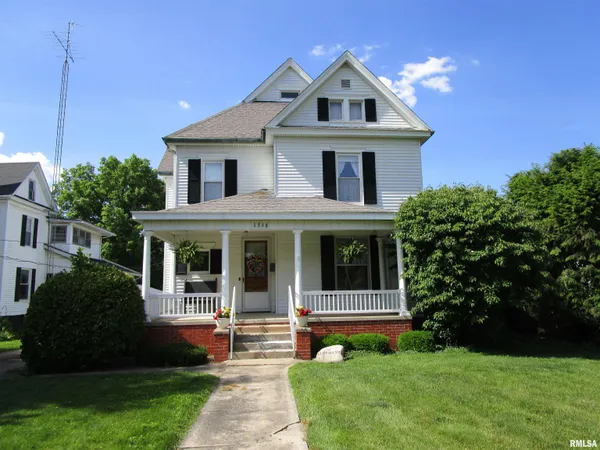 $220,000 | 1316 West State Street, Jacksonville, IL 62650