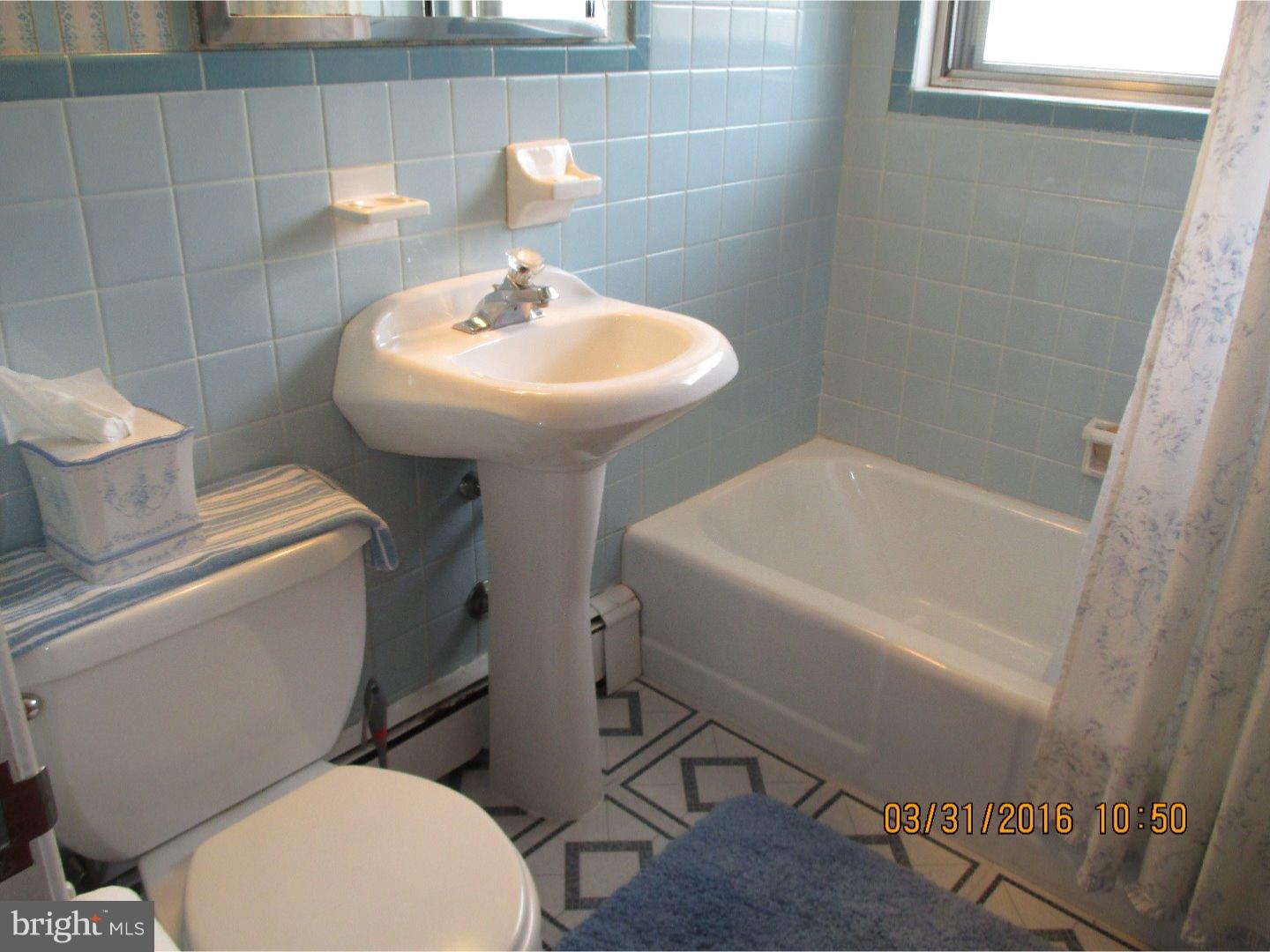 141 Red Lion Road Huntingdon Valley, PA 19006 - Photo 14 of 25