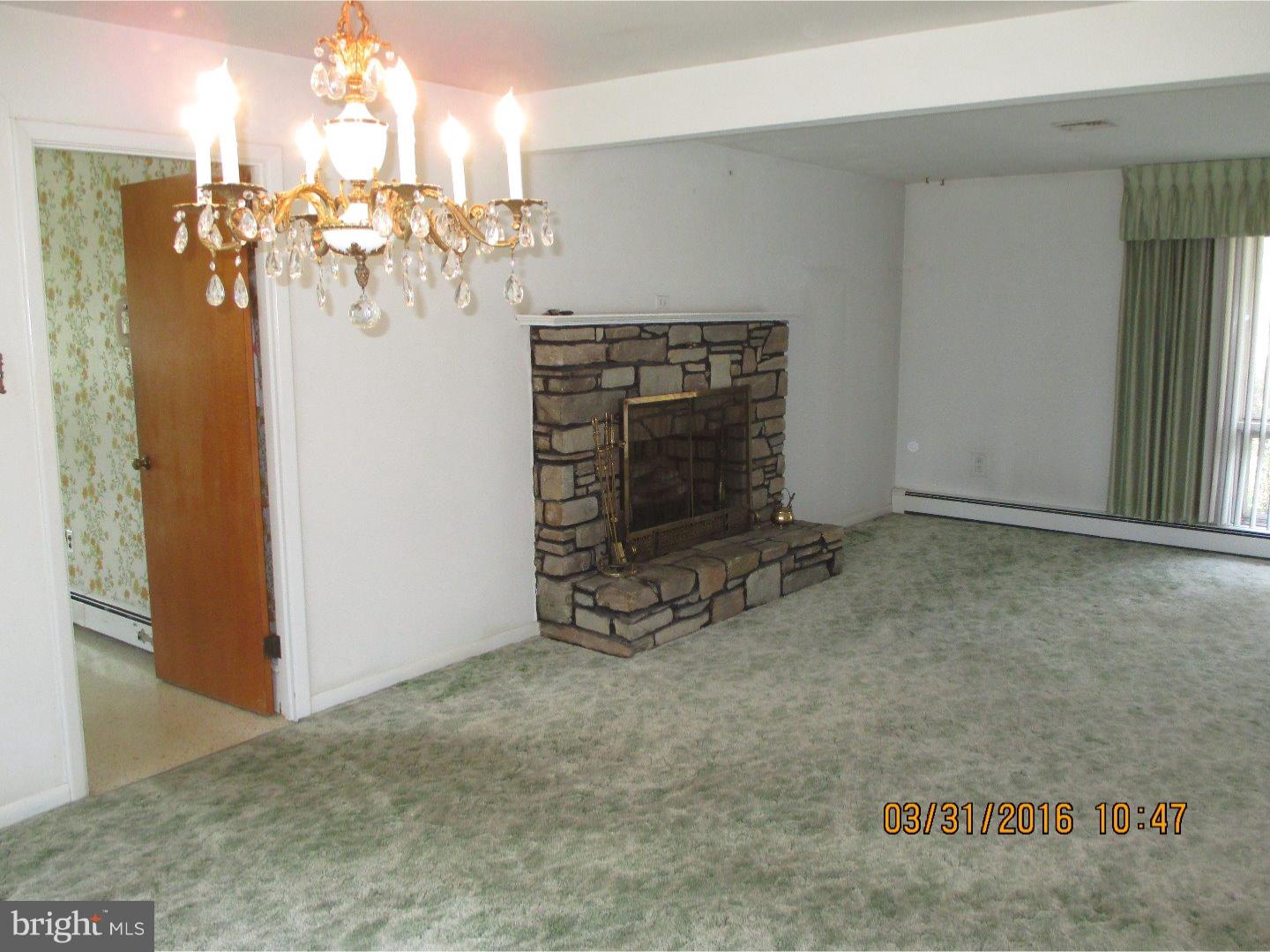 141 Red Lion Road Huntingdon Valley, PA 19006 - Photo 9 of 25