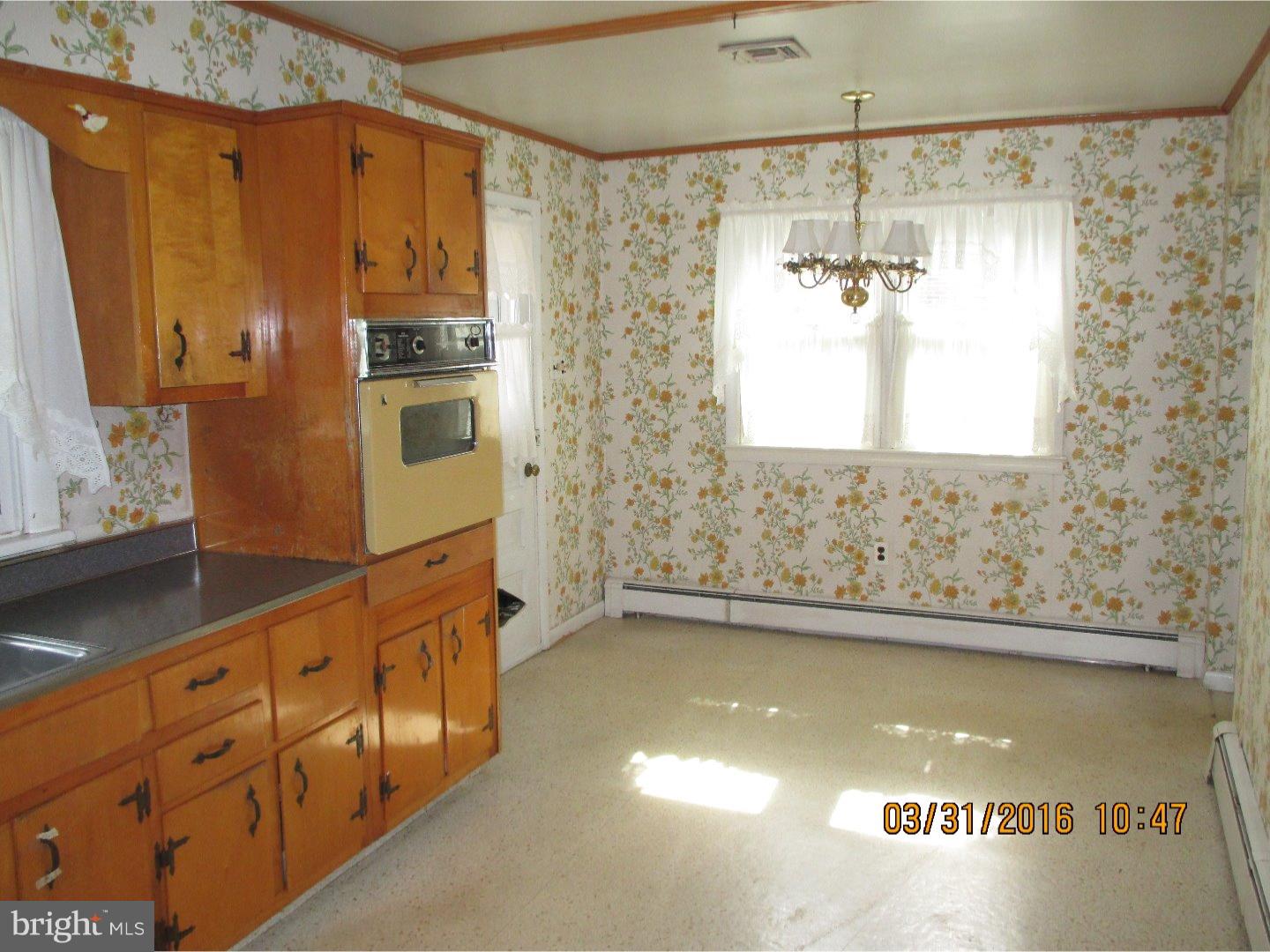 141 Red Lion Road Huntingdon Valley, PA 19006 - Photo 10 of 25